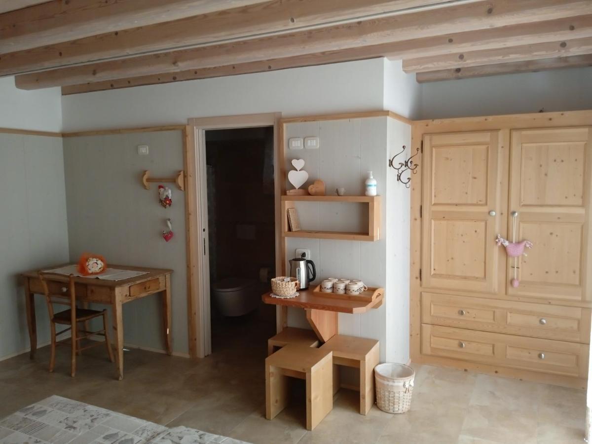 Locazione Turista Cocode Bed & Breakfast Miane Exterior photo
